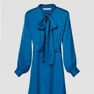 Zara blue tied dress. Large. NWT.SOLD OUT